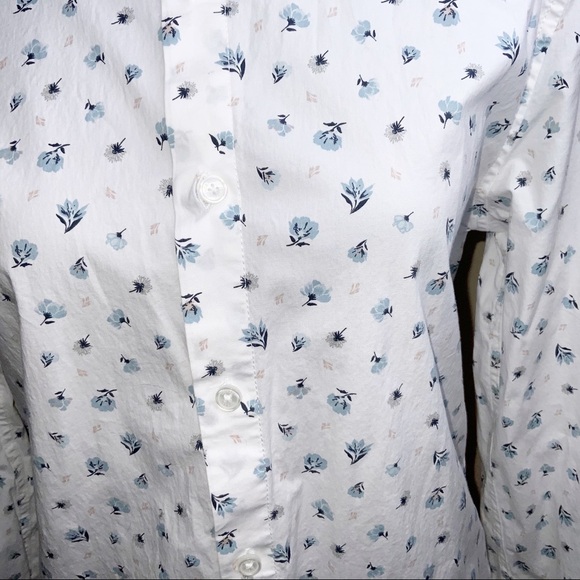 Guess slim flit floral button down - Picture 7 of 8